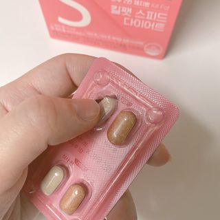 킬팻다이어트 킬팻 스피드 다이어트 [84 g / 700 mg x 120정] — 5점을 준 리뷰어가 2021년 6월 올린 사용 사진