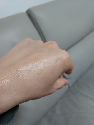 리더스코스메틱 리더스 퍼스트 샷 액티브 에센스 토닝 컨트롤 & 포어 컨트롤 — 5점을 준 리뷰어가 2021년 11월 올린 사용 사진