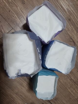 블루블루 유기농 순면 커버 생리대 — 5점을 준 리뷰어가 2021년 2월 올린 사용 사진