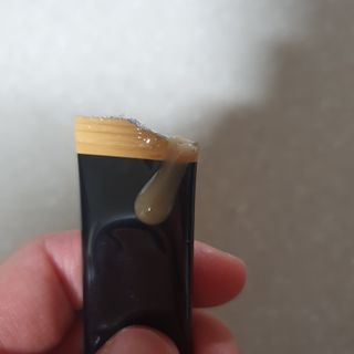 짜먹는 이지견과 짜먹는 이지아몬드, 짜먹는 이지허니피넛, 짜먹는 이지캐슈넛 각 10g X  10포 — 5점을 준 리뷰어가 2021년 3월 올린 사용 사진