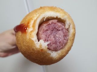 오마뎅 한우핫도그 — 5점을 준 리뷰어가 2021년 6월 올린 사용 사진