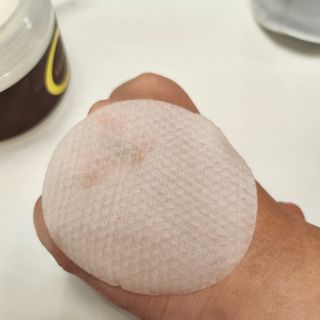 산다화 비타민씨 화이트닝 토너 패드 — 5점을 준 리뷰어가 2023년 8월 올린 사용 사진