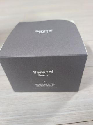 세렌디뷰티 라블룸 바이탈 리페어 크림 — 5점을 준 리뷰어가 2021년 4월 올린 사용 사진