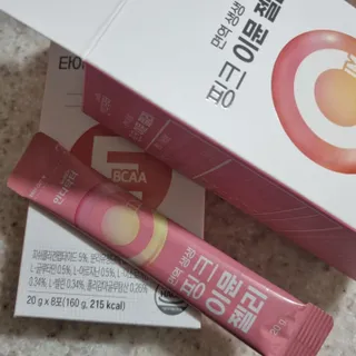 인디닥터 면역 생생 핑크 이뮨 젤리 + 타이탄 BCAA 프로틴 젤리스틱 — 5점을 준 리뷰어가 2022년 3월 올린 사용 사진
