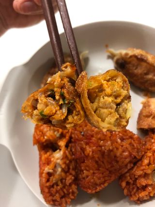 삼양냉동 [삼양] 얇은피불닭왕교자+얇은피까르보불닭왕교자 총4팩 — 5점을 준 리뷰어가 2021년 2월 올린 사용 사진