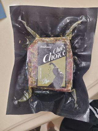 *구매평/프레시지 Chois choice 부채살 시즈닝 스테이크 180g — 5점을 준 리뷰어가 2025년 10월 올린 사용 사진