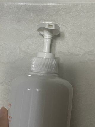 프리[닥터문] 유산균 락토케어 질경초 여성청결제 1000ml (젤타입) — 4.5점을 준 리뷰어가 2022년 5월 올린 사용 사진