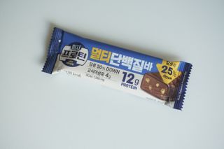 이지프로틴바 3종x각 2ea (고단백질바, 멀티단백질바, 식물성단백질바) — 4.5점을 준 리뷰어가 2024년 2월 올린 사용 사진