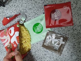 [풀무원] 자연은맛있다 정면, 백면, 홍면  세트 — 5점을 준 리뷰어가 2021년 4월 올린 사용 사진