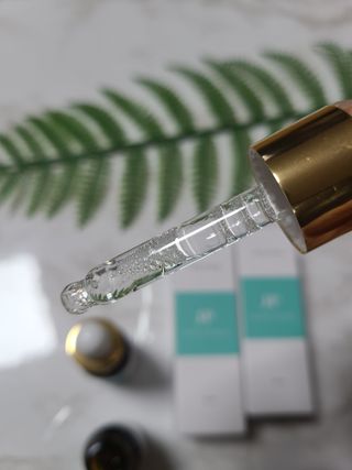 랑팡 EGF+FGF 10ppm 리포좀 앰플 원액 10ml — 5점을 준 리뷰어가 2021년 11월 올린 사용 사진