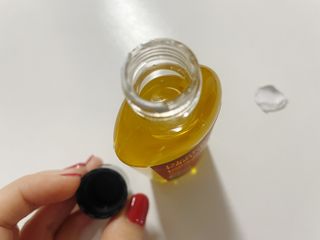 데저트에센스 비정제냉압착 퓨어 호호바오일 59ml — 5점을 준 리뷰어가 2023년 11월 올린 사용 사진