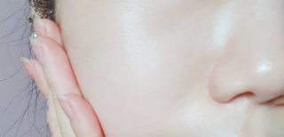 체르엠 스템앤셀 비타민 브라이트닝 에센스 30ml 1개 — 5점을 준 리뷰어가 2021년 10월 올린 사용 사진
