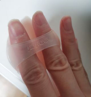 젤리팜 마이크로셀 실리콘퍼프 피치,오렌지 — 5점을 준 리뷰어가 2021년 11월 올린 사용 사진
