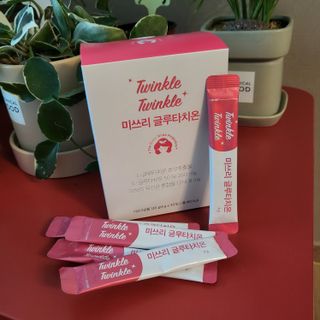메디포스트 모비타 미쓰리 글루타치온 30포 — 5점을 준 리뷰어가 2023년 1월 올린 사용 사진