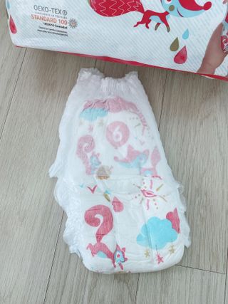 킨도 프리미엄 에어드라이v2 팬티형 기저귀 — 5점을 준 리뷰어가 2021년 6월 올린 사용 사진
