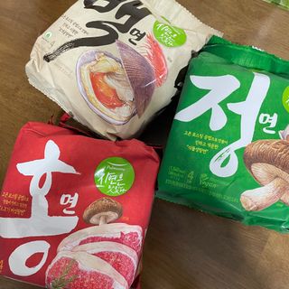 [풀무원] 자연은맛있다 정면, 백면, 홍면  세트 — 5점을 준 리뷰어가 2021년 4월 올린 사용 사진