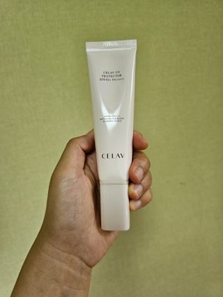 프리마인 선크림만 바꿨을 뿐인데 매일 물 2L챙겨먹고 기초케어 완벽하게 한 물빛피부 완성,셀라브UV프로텍터 — 5점을 준 리뷰어가 2023년 7월 올린 사용 사진