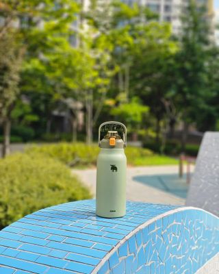 모즈스웨덴 MOZ 스웨덴 316 스텐 대용량 원터치 손잡이 보냉보온병 — 5점을 준 리뷰어가 2023년 8월 올린 사용 사진