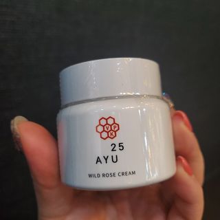 AYU25[아유트웬티파이브]다마스크로즈워터 베이스 천연 수분 촉촉 크림 — 4.5점을 준 리뷰어가 2021년 3월 올린 사용 사진