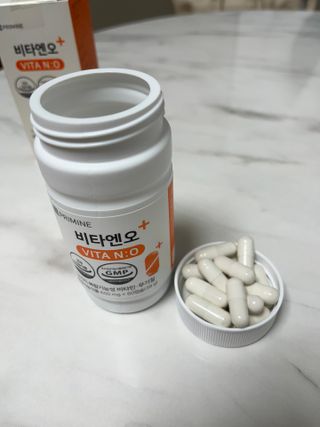 프리마인 성큼다가온 봄, 이너뷰티를 챙겨야 피부도 화사하게, 컨디션도 활기차게. 흡수율을 높인 고효율 비타민. — 5점을 준 리뷰어가 2022년 12월 올린 사용 사진