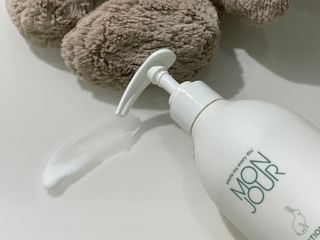 토박스코리아 몽쥬르 유아 로션 300ml — 5점을 준 리뷰어가 2021년 4월 올린 사용 사진