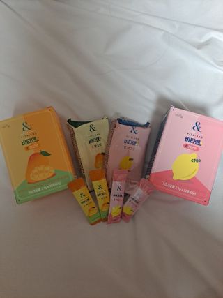 비타앤C 레몬맛, 망고맛 — 3점을 준 리뷰어가 2021년 4월 올린 사용 사진