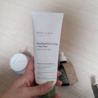 마리엔메이 센서티브 수딩 젤 크림 + 어성초 티트리 추출물 세럼 + 어성초 티트리 모공 클렌징 폼 — 5점을 준 리뷰어가 2021년 9월 올린 사용 사진