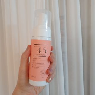 이엔코스 페미닌 4.5 이너클렌저 — 5점을 준 리뷰어가 2021년 3월 올린 사용 사진