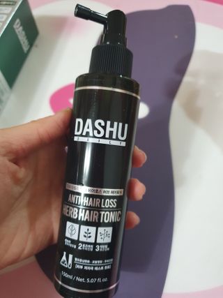 다슈코리아 다슈 데일리 안티 헤어로스 허브 헤어토닉 150ml — 5점을 준 리뷰어가 2021년 1월 올린 사용 사진