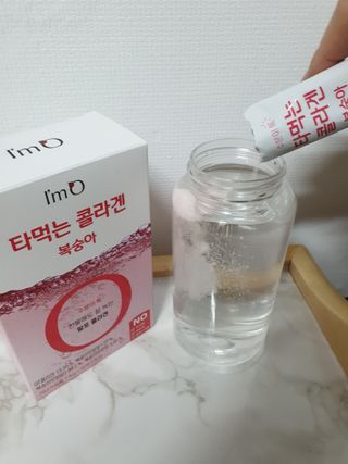 [음료수 대신 가능!]  빠르게 흡수되는 아임오 타먹는 콜라겐 1박스 — 5점을 준 리뷰어가 2023년 3월 올린 사용 사진