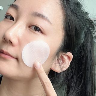 산다화 비타민씨 화이트닝 토너 패드 — 5점을 준 리뷰어가 2023년 5월 올린 사용 사진