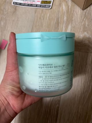 닥터에프파이브 데일리 리프레쉬 필링 토닝 패드 60매 — 5점을 준 리뷰어가 2022년 5월 올린 사용 사진