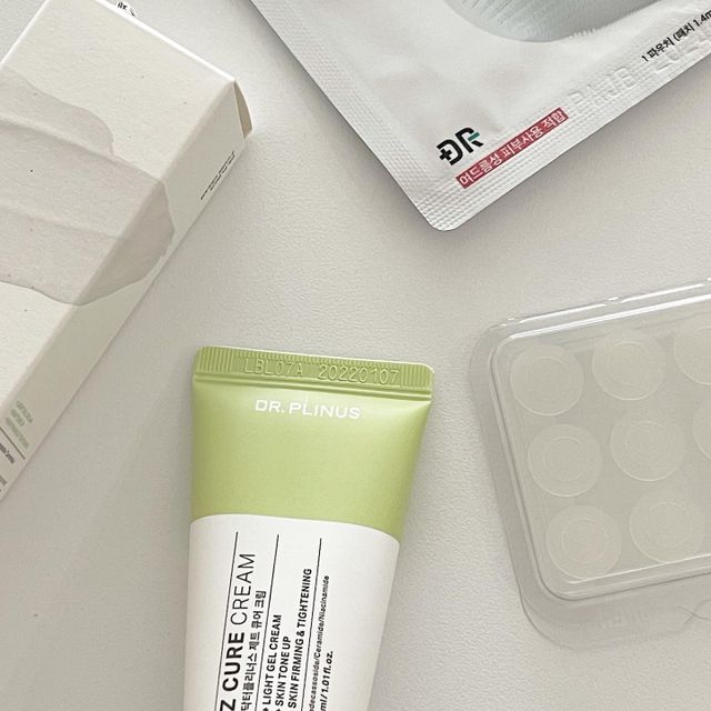 제트 큐어 크림 30ml + 제로 트러블 패치 9EA 리뷰 사진