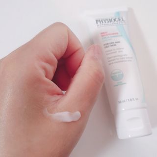 피지오겔 레드수딩 시카밸런스 크림 50ml — 5점을 준 리뷰어가 2022년 4월 올린 사용 사진