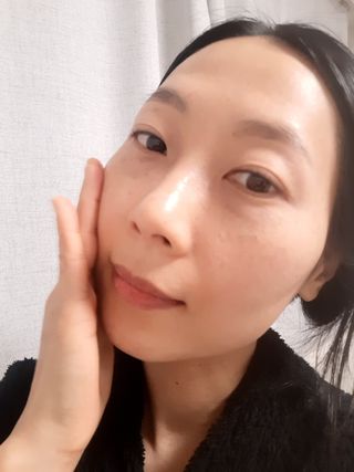 스킨큐어 산다화 비타민c 화이트닝 에센스 30ml — 5점을 준 리뷰어가 2024년 1월 올린 사용 사진
