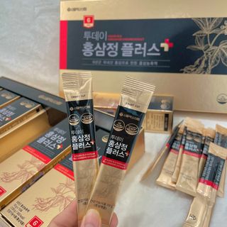 서울약사신협_투데이홍삼정플러스스틱_10g x 60포 — 5점을 준 리뷰어가 2021년 7월 올린 사용 사진