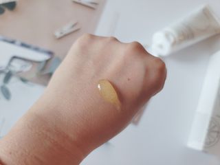 라비오라 레몬 허니 브라이트닝 워시오프 팩 100g — 4.5점을 준 리뷰어가 2022년 7월 올린 사용 사진