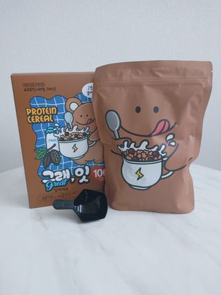 바디랩 체중조절용 프로틴시리얼 그래잇 — 4점을 준 리뷰어가 2022년 4월 올린 사용 사진