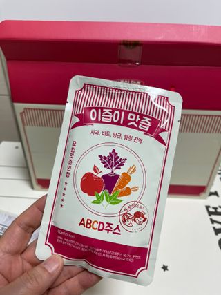 본황칠 이즙이 맛즙 ABC주스 30EA — 5점을 준 리뷰어가 2022년 7월 올린 사용 사진