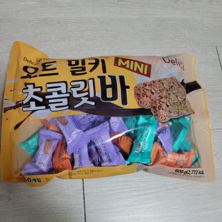 델리스 오트 밀키 초콜릿 바 — 5점을 준 리뷰어가 2022년 4월 올린 사용 사진