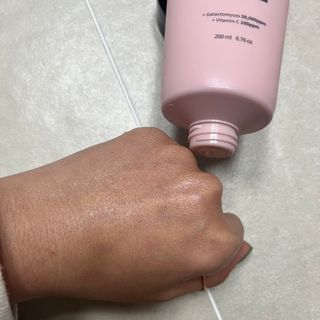 오투에니원 인컨보 바디 퍼퓸 크림 200ml — 5점을 준 리뷰어가 2022년 12월 올린 사용 사진