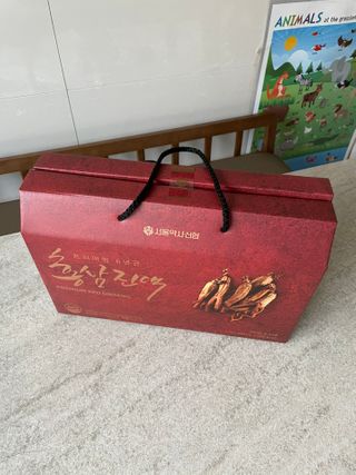 서울약사신협_프리미엄 6년근 홍삼진액_70mlx30포 — 5점을 준 리뷰어가 2021년 3월 올린 사용 사진