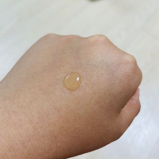 더마 사이언스 비타민 CCC 앰플 기미 브라이트닝 세럼 30ml — 5점을 준 리뷰어가 2021년 8월 올린 사용 사진