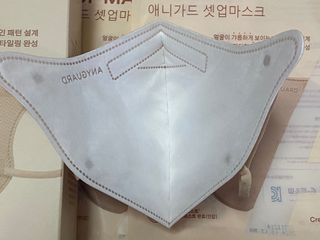 애니가드 셋업마스크 4컬러 각 10매입 [크리미베이지, 캐시미어로즈, 초콜렛브라운, 미드나잇네이비] — 4점을 준 리뷰어가 2022년 2월 올린 사용 사진
