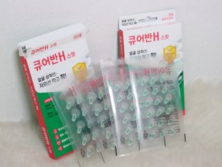 [큐어반H 스팟] 자외선 99프로 차단되는 스틱타입 스팟밴드(1팩 / 66매입) — 5점을 준 리뷰어가 2022년 11월 올린 사용 사진