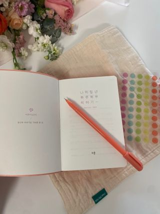 리훈 2023년 이야기다이어리 숏 날짜형 — 5점을 준 리뷰어가 2023년 1월 올린 사용 사진