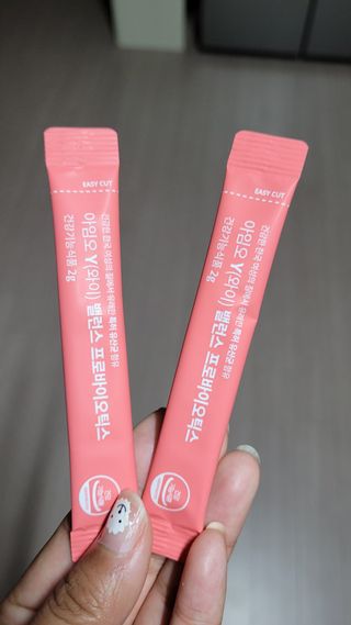 아임오 Y와이 밸런스 프로바이오틱스 30포 — 4.5점을 준 리뷰어가 2021년 8월 올린 사용 사진