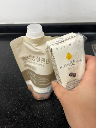 일일하우 슬리밍 플랜B 고소한 귀리맛, 진한 카카오맛 (체중조절식) — 5점을 준 리뷰어가 2023년 8월 올린 사용 사진
