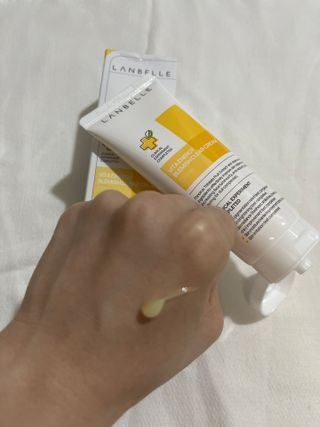 랑벨 비타 에너지 잡티 크림 75ml (피부 속 기미완화크림) — 4.5점을 준 리뷰어가 2022년 6월 올린 사용 사진