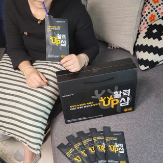 [이뮤니티플러스] 최고급녹용과 국내산 6년근 홍삼으로 활력업!!_ 활력UP삼 30포 1box — 5점을 준 리뷰어가 2022년 5월 올린 사용 사진